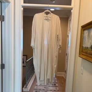 Miranda Bennett natural silk noire Bardi duster